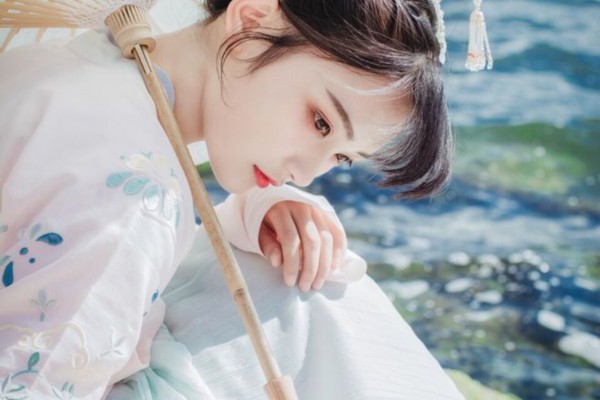 杭州，这座融合古典与当代、东方与西方的漂亮都会，不但以其秀美的天然风光和深厚的汗青文化著名，更以其独特的休闲养生方式吸引着无数游客。本日，我们就来为各人揭秘杭州男士专享的特色按摩会所，带您体验一场身心放松的新路程。